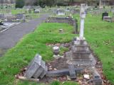 image of grave number 808108